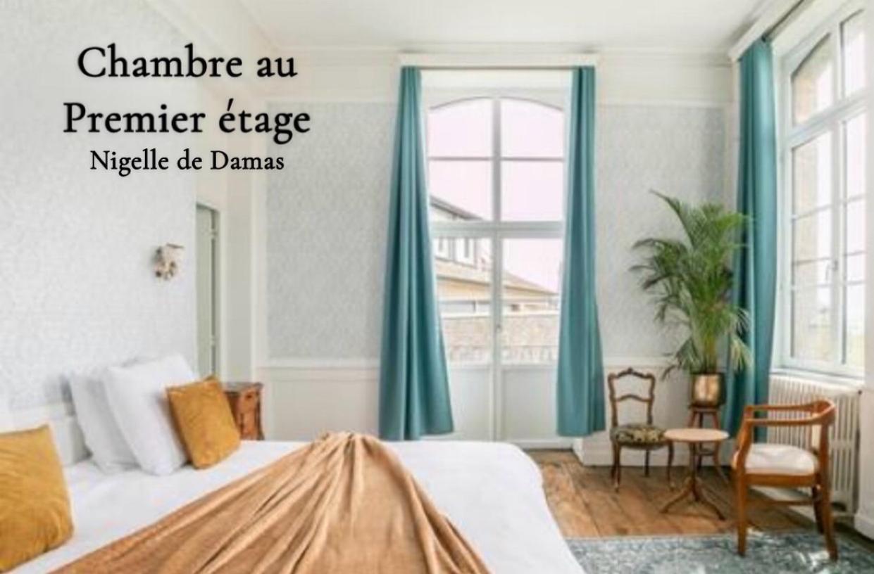 Mercier De Montigny - Les Chambres Du Beffroi - Spa Et Massage Фужер Екстер'єр фото